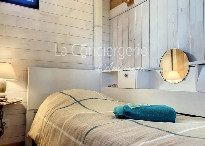 Le Hublot évasion Face à La