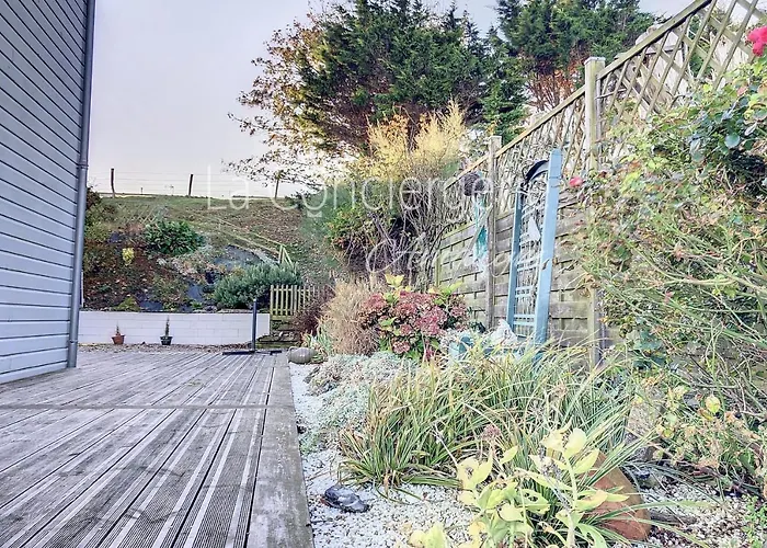 Le Hublot évasion Face à La