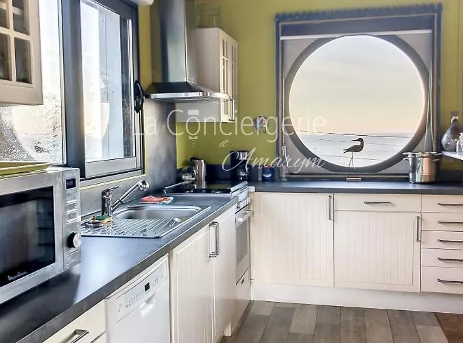 Le Hublot évasion Face à La * Ault