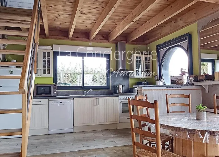 Le Hublot évasion Face à La * Ault